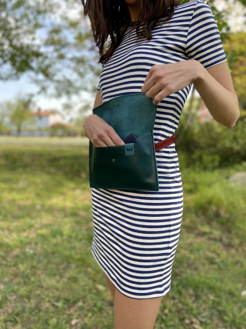 Handmade leather green waist bag/clutch - Image 2