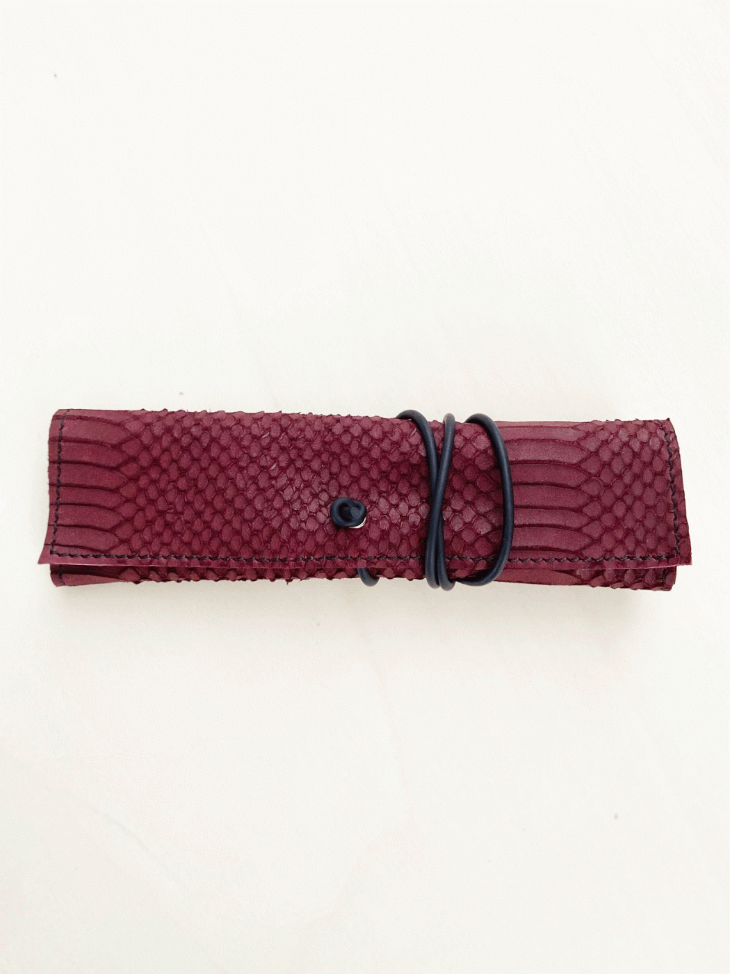 Makeup bag made from real leather and natural rubber - Image 5