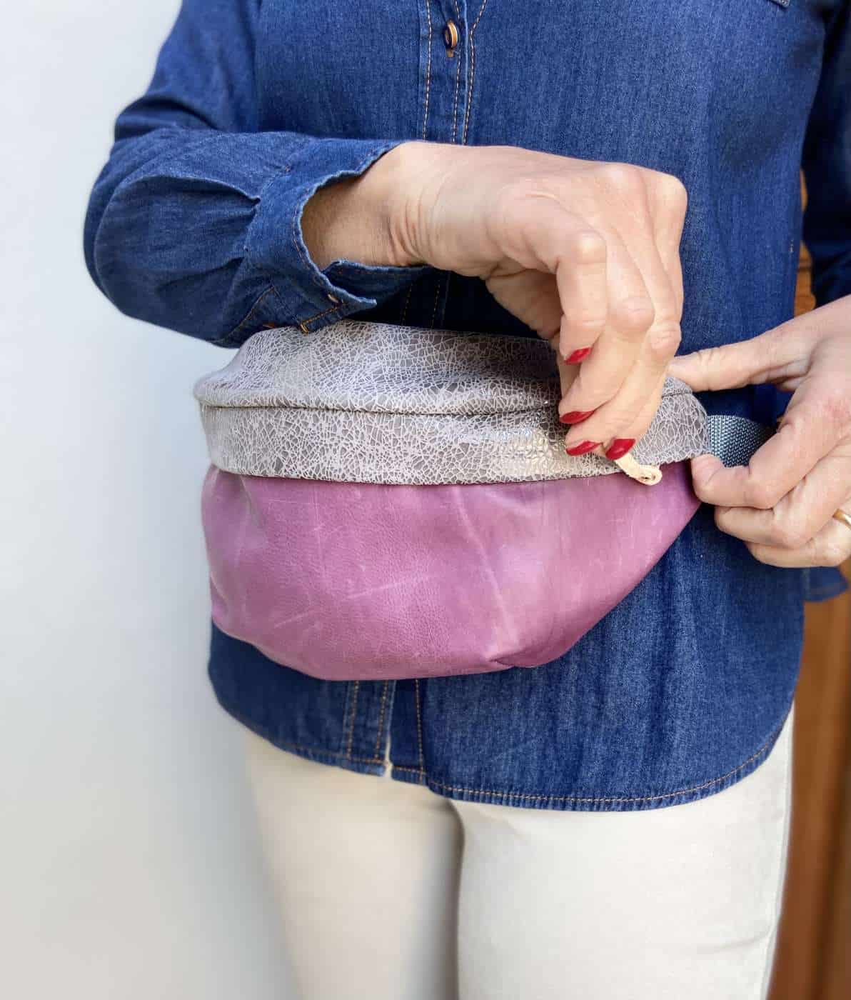 Unique handmade leather belt bag – made to stand out - Image 4