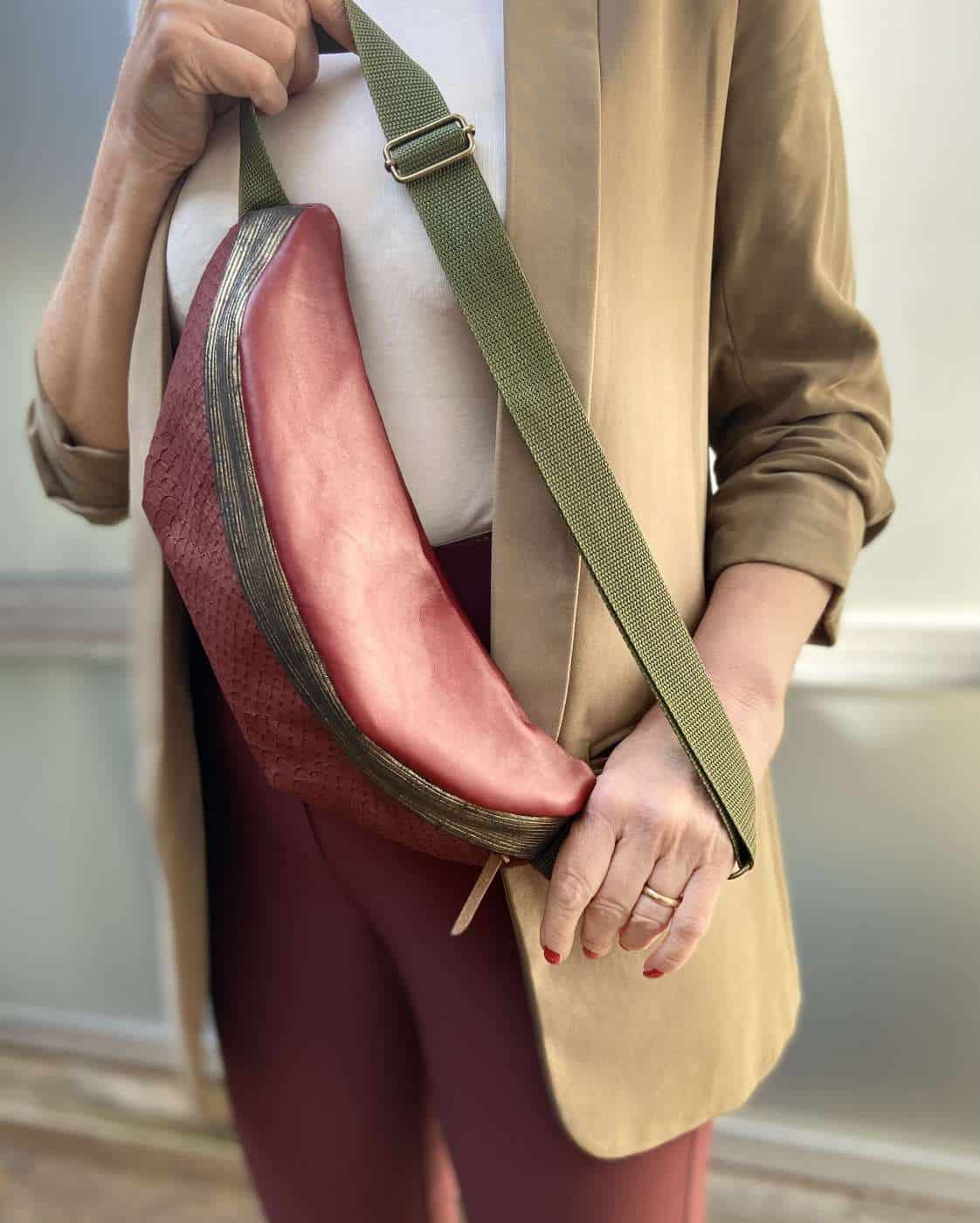 Unique handmade leather belt bag – made to stand out - Image 2